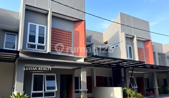 Modern Industrial House in Limo Depok Near Kukusan Toll Road 2