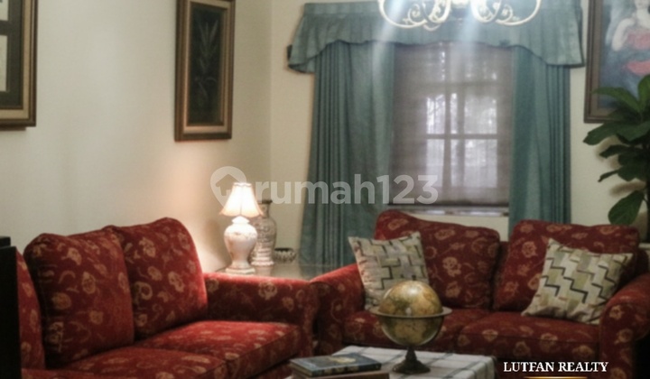 Rumah Secondary Jakarta Selatan Dekat Gatot Subroto Kuningan 2