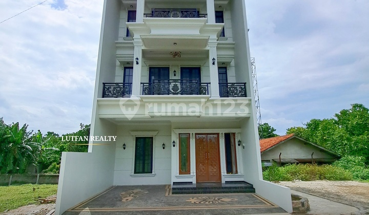 RUMAH MODERN TOWNHOUSE DALAM KOMPLEK LENTENG AGUNG RUMAH MODERN TOWNHOUSE DALAM KOMPLEK LENTENG AGUNG
