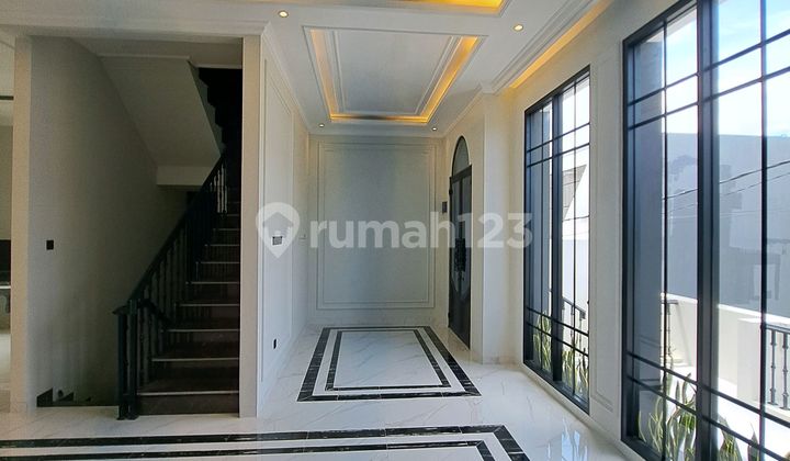 Rumah American Classic 3 Lantai Kebagusan Pasar Minggu 2