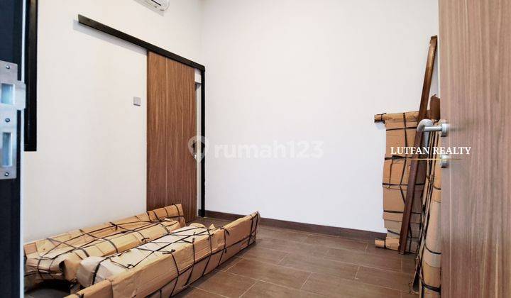 RUMAH JATI PADANG MODERN MINIMALIS DEKAT STASIUN PASAR MINGGU 2