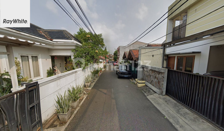 FOR SALE 1-Story House Land Included in Pulomas Kayu Putih, Pulo Gadung, East Jakarta 2