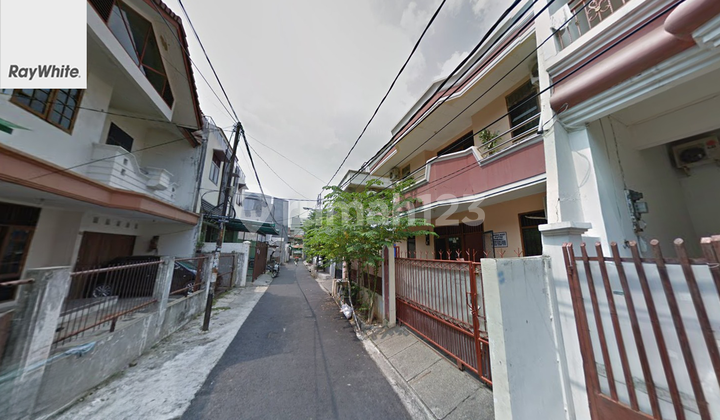 FOR SALE Kos House 30 Rooms High ROI Grogol West Jakarta FOR SALE Kos House 30 Rooms High ROI Grogol West Jakarta