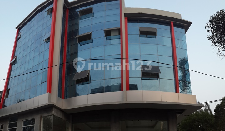 Ruko Baru 4 Lantai Bendungan Hilir Jakarta Pusat 2