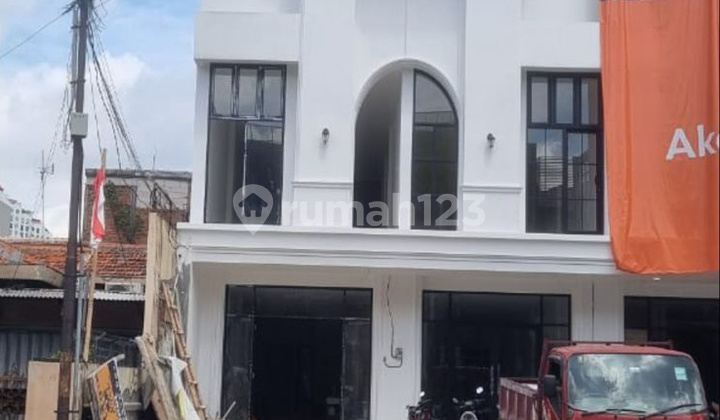 FOR SALE Ruko Baru Lokasi Strategis Area Bisnis Tebet raya Jakarta Selatan FOR SALE Ruko Baru Lokasi Strategis Area Bisnis Tebet raya Jakarta Selatan