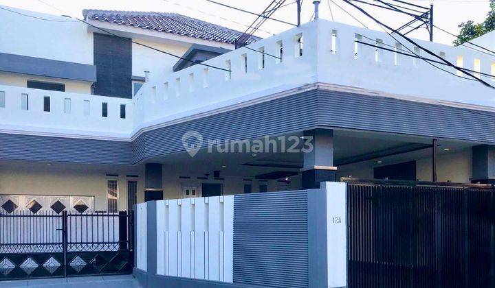 Rumah Baru minimalis Komplek Auri Jatiwaringin Jakarta Timur 1