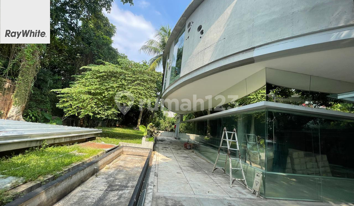 Murah Ruang Usaha Area Kemang Dibawah NJOP 2 Lantai + Basement Jakarta Selatan