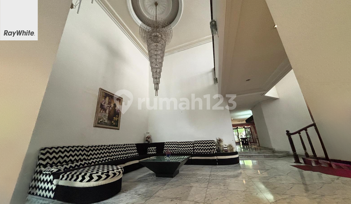 For Sale Rumah 2 Lantai Syamsu Rizal Menteng Jakarta Pusat 2