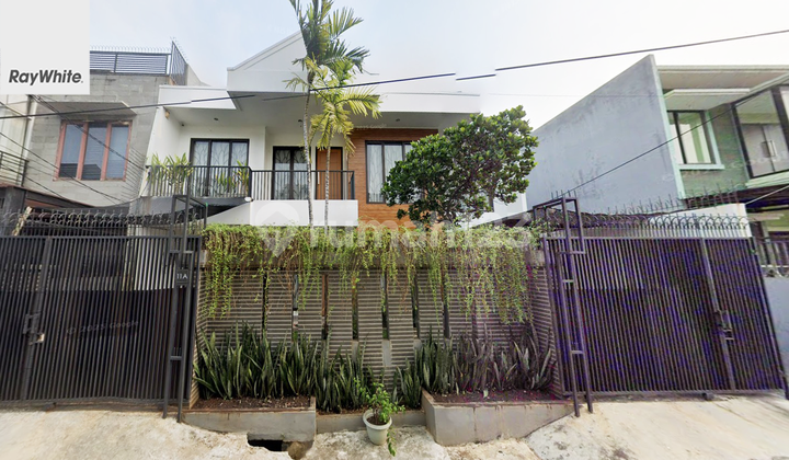 FOR SALE Rumah Bagus 2 Lantai di Pulo Gadung Jakarta Timur 2