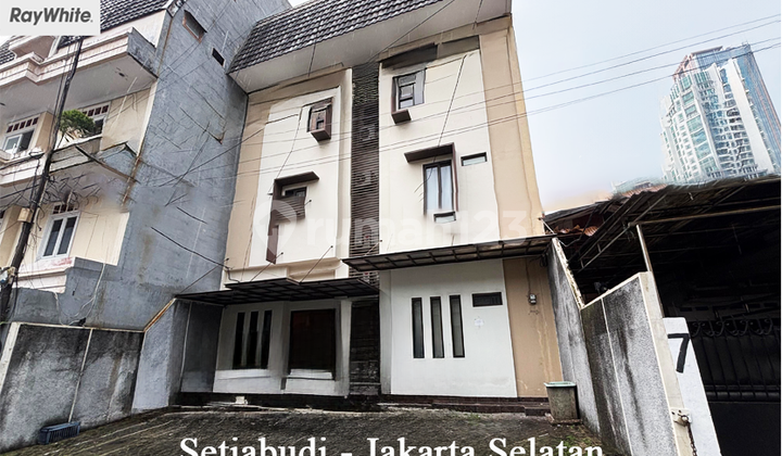 FOR SALE 30-room Boarding House Setiabudi South Jakarta FOR SALE 30-room Boarding House Setiabudi South Jakarta