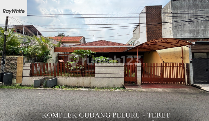 FOR SALE Rumah Hitung Tanah Komplek Gudang Peluru Tebet Jakarta Selatan