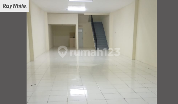 FOR RENT 3-Floor Shop House Pahlawan Revolusi Duren Sawit East Jakarta FOR RENT 3-Floor Shop House Pahlawan Revolusi Duren Sawit East Jakarta
