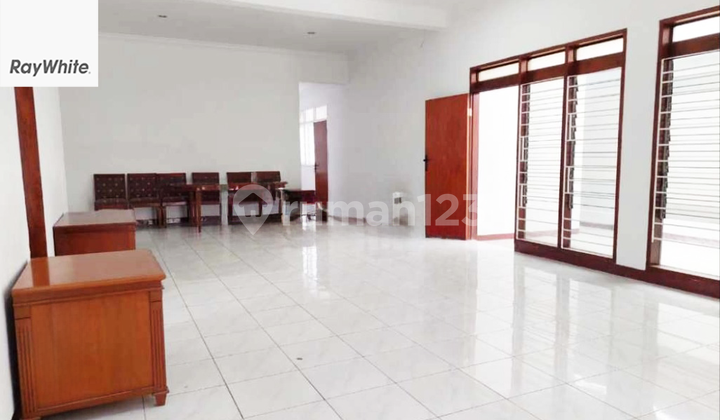 FOR SALE Rumah Asri 1 Lantai Kayu Putih Jakarta Timur 2