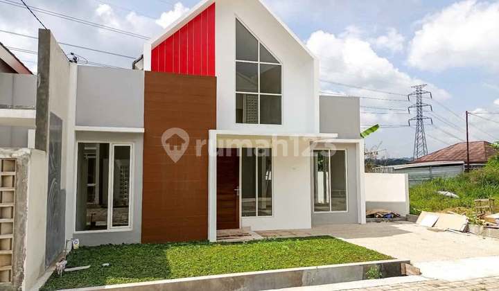 Rumah Mewah Cantik Tengah Kota Salatiga Rumah Mewah Cantik Tengah Kota Salatiga