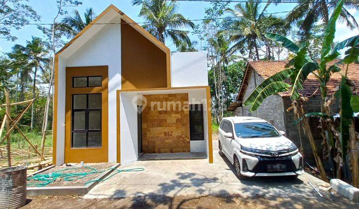 Rumah Cantik Lahan Super Luas Di Salatiga 1