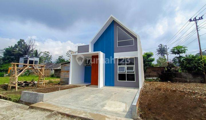 Rumah Murah Desain Modern Kekinian Pinggir Jalan 1