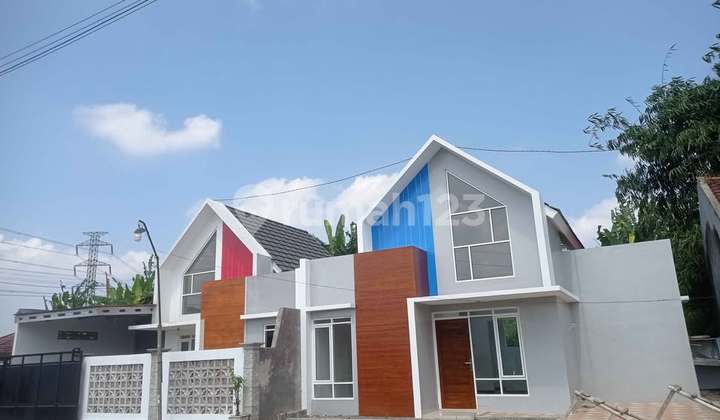 RUMAH MEWAH LOKASI WAH TANAH SUPER LUAS 1