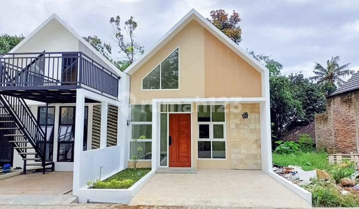 Rumah Cantik dengan Fasilitas terbaik & Lokasi Super Strategis 1