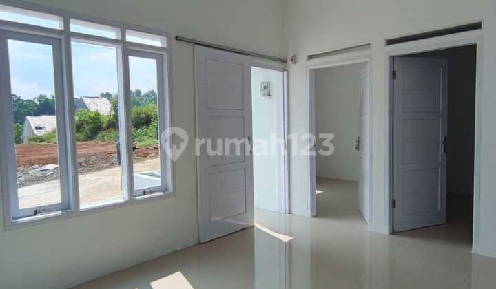 Cyantik House Modern Classic Design Ready to Occupy Cinunuk East Bandung 2