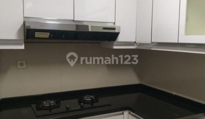 Jual Murah apartemen slipi 3BR lokasi  strategis 2