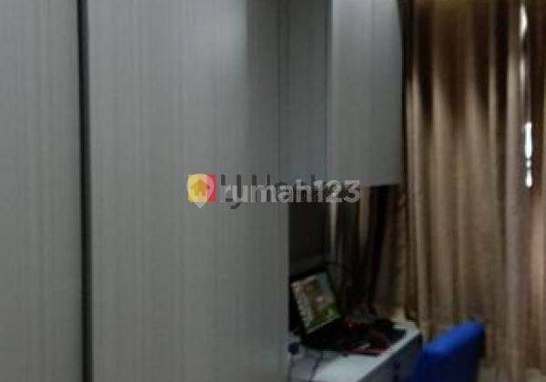 Rumah Disewakan 3 Lantai Minimalis di Sunter Jaya Area Tanjung Priok Jakarta Utara  2