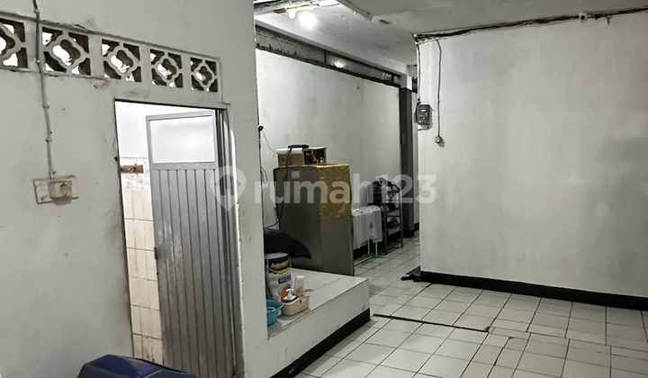 Rumah Kos di Jalan Kramat Kwitang Senen Jakarta Pusat, Jalan Lebar Muat 2 Mobil 2