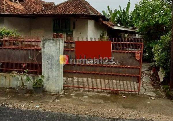 Rumah di Jalan Dokter Sutomo Lampung  1