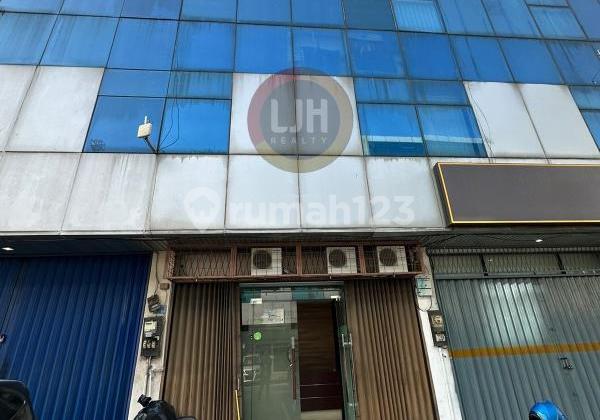 Disewakan Ruko di Plaza Pasifik Kelapa Gading Jakarta Utara 
