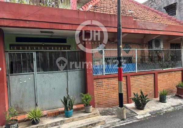 Rumah di Pasar Baru , Sawah Besar Jakarta Pusat Rumah di Pasar Baru , Sawah Besar Jakarta Pusat