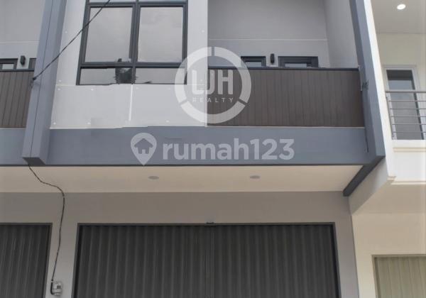 Ruko Brand New 2 Lantai Jalan Raya Harapan Indah Bekasi