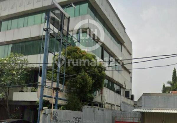 Strategic Location Plot in Mampang Prapatan Raya, South Jakarta Strategic Location Plot in Mampang Prapatan Raya, South Jakarta