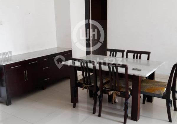 Apartemen 3 Bedroom di Menara Kondominium, Kelapa Gading, Jakarta Utara