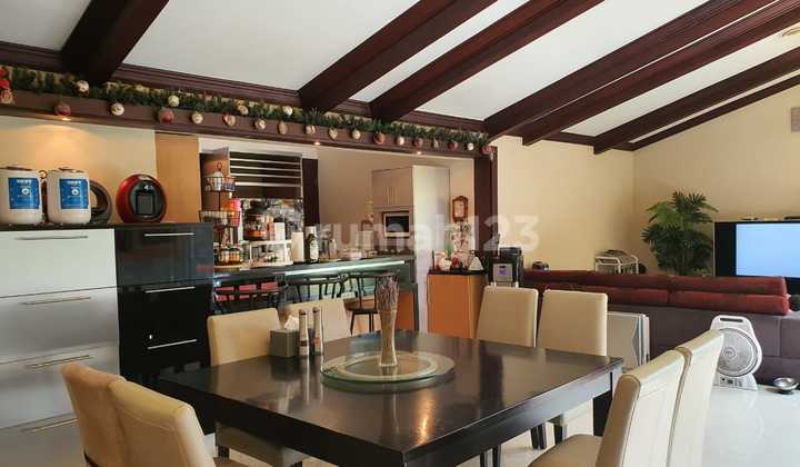 Beautiful Huk House in Pulomas 545m2 facing Northeast 2