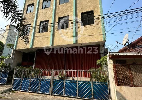 Rumah Kost- Kostan 5 Lantai di Jalan Pintu Air Sawah Besar Jakarta Pusat Rumah Kost- Kostan 5 Lantai di Jalan Pintu Air Sawah Besar Jakarta Pusat