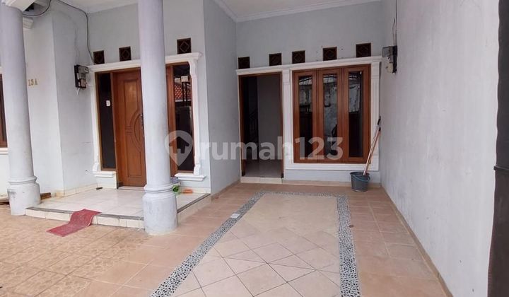 Rumah di Tebet Barat 2 Lantai Bagus 2