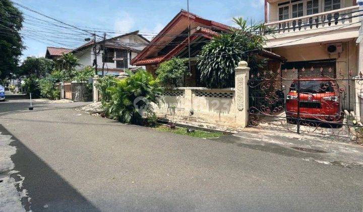 Rumah Di Tebet Utara Butuh Renovasi 1