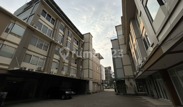 Ruko Bagus Siap Huni di Tebet, Jakarta Selatan Ruko Bagus Siap Huni di Tebet, Jakarta Selatan