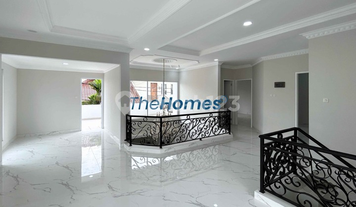 Rumah Bagus Akses Jalan Lebar di Tebet, Jakarta Selatan 2