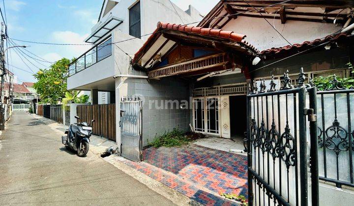 Rumah Tua Hitung Tanah di Tebet Timur Dalam, Tebet 2