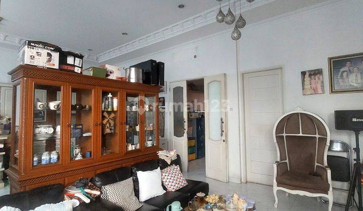 Rumah 3 Lantai Unfurnished Shm Di Tebet Timur 
, Jakarta Selatan 2