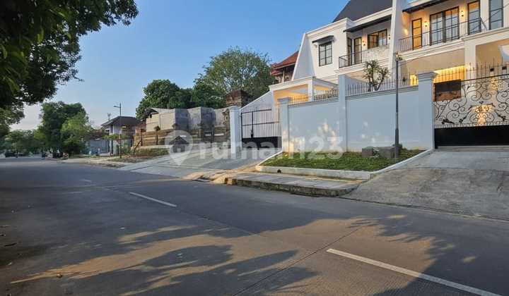 Rumah Baru Classic Modern Dlm Komplek di Duren Sawit Jakarta Timu