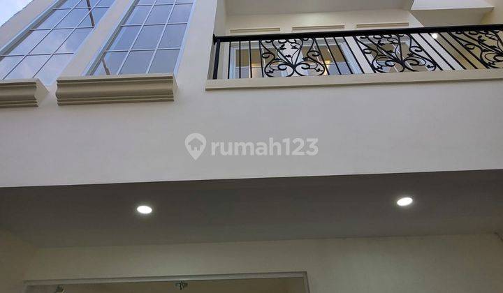 Rumah mewah baru Siap Huni di Kayu Putih Jakarta Timur  2