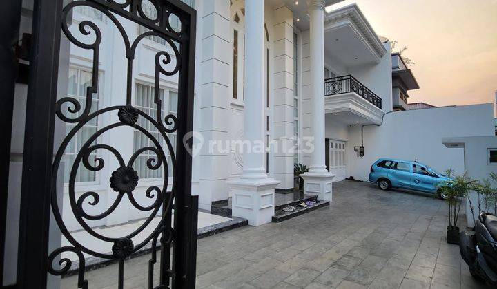 RUMAH SUPERMEWAH FULLY FURNISHED di Cempaka Putih,Jakarta Pusat 2