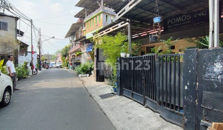 Rumah Strategis di Pondok Bambu,Duren Sawit,Jakarta Timur  2