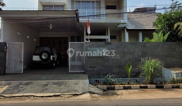 Rumah Mewah Dlam Komplek Akses Lebar di Duren Sawit Jakarta Timur 1