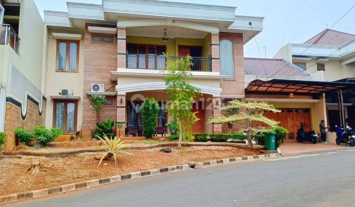 Rumah Townhouse Mewah Furnished di Jatipadang,Jakarta Selatan 1