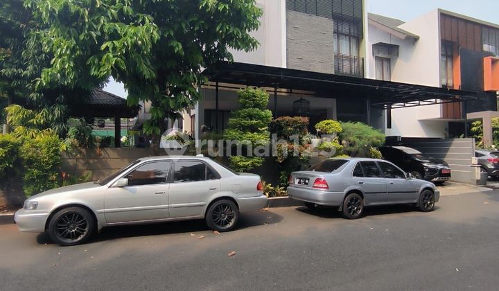 Rumah Mewah Aman dan Nyaman di Pondok Kelapa,Jakarta timur