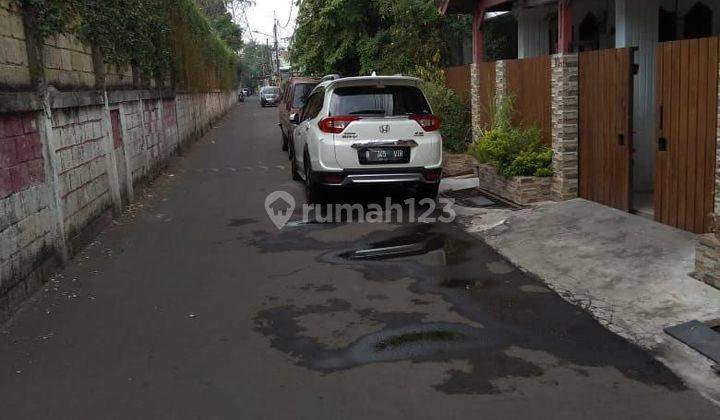 Rumah Secondary Strategis di Rawamangun Jakarta Timur  2