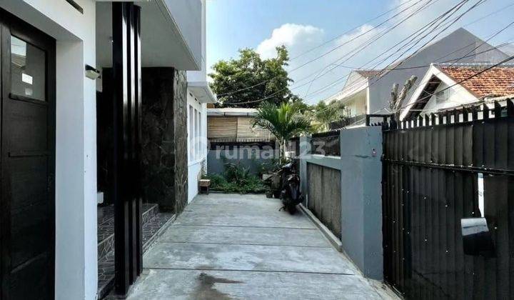 Rumah Siap Huni Semi Furnish Di Tebet Timur Jakarta Selatan  2