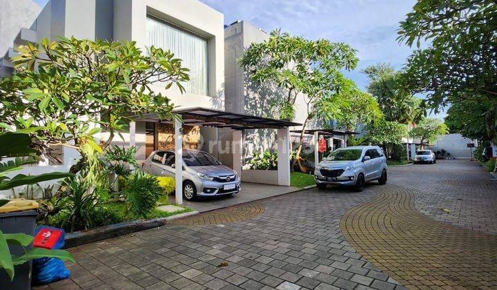 Rumah Modern Tropis Semi Furnish Di Setu Cipayung Jakarta Timur 1